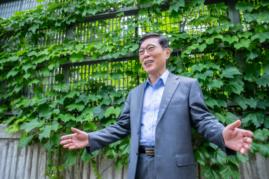 김태유 서울대 명예교수 고견 인터뷰. 박동욱기자 fufus@